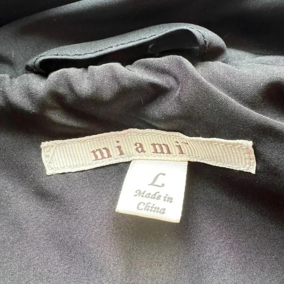 Miami Black Vest with Raspberry Trim Size Large - Picture 6 of 10